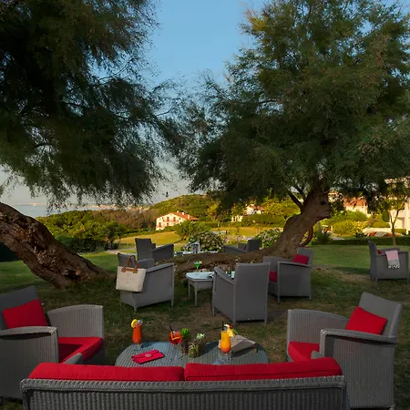 Hotel La Reserve 4*