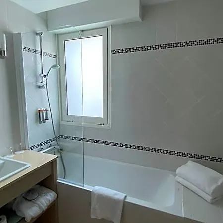 Hotel La Reserve 4*