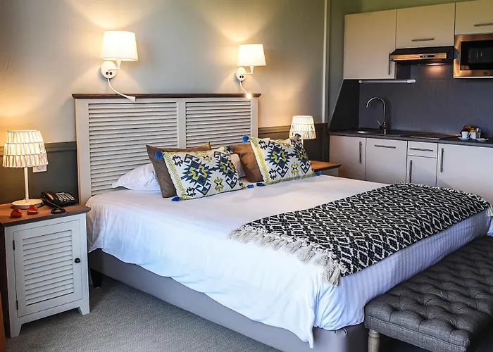 储备酒店 酒店 圣让－德吕兹