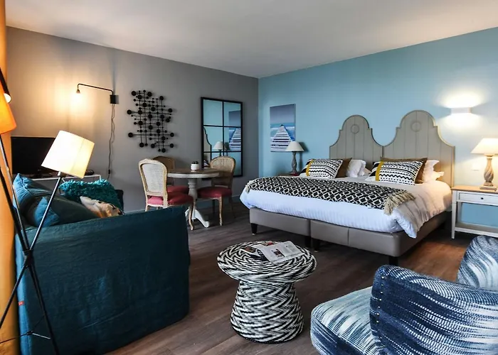 酒店 储备酒店 4*