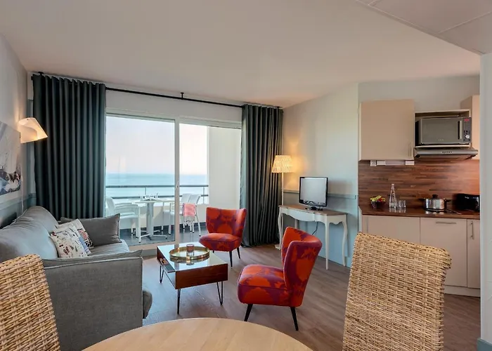 储备酒店 圣让－德吕兹