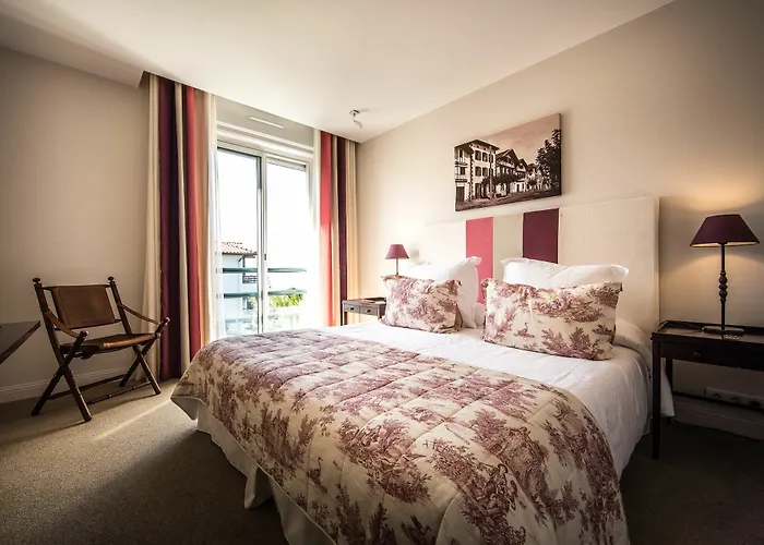 储备酒店 酒店 4*